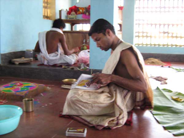 ashram37.jpg