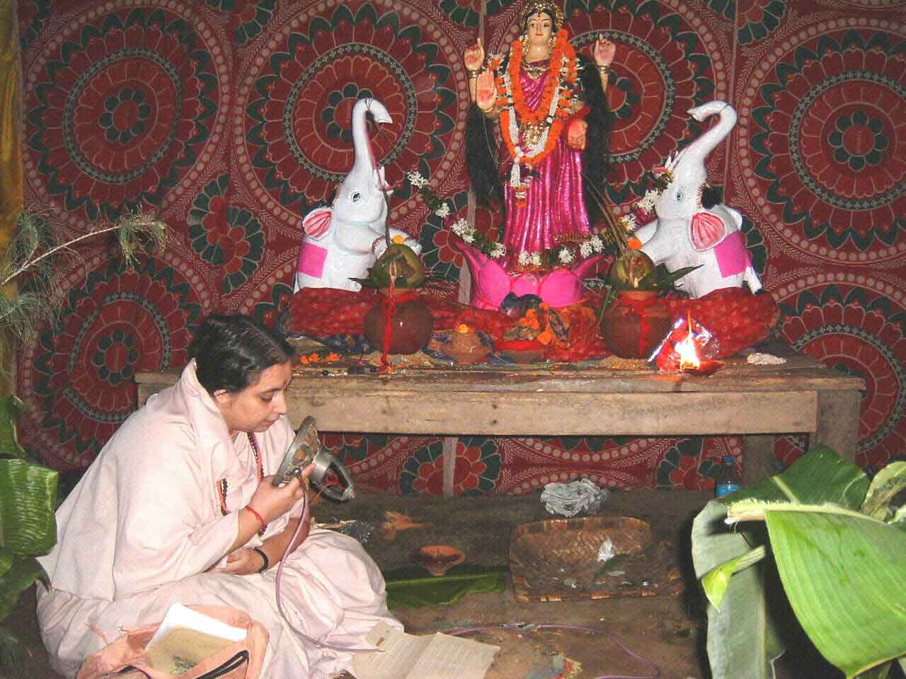 laxmipuja1.jpg